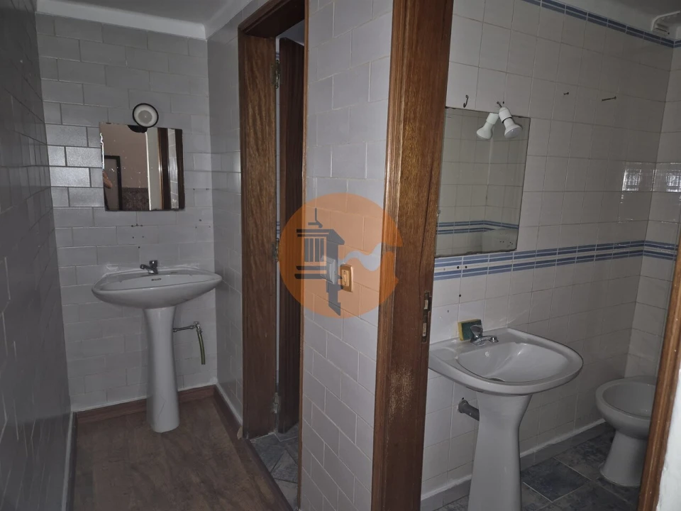 Loja para Arrendamento em Vila Real de Santo Antonio Foto 10