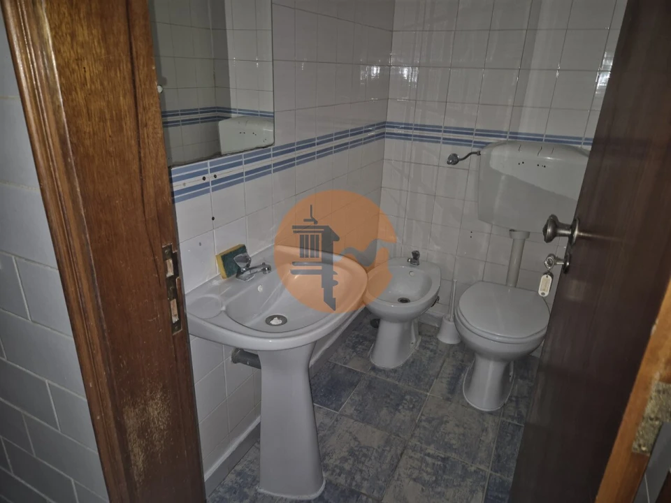Loja para Arrendamento em Vila Real de Santo Antonio Foto 11