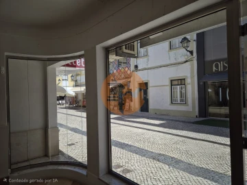 Loja para Arrendamento em Vila Real de Santo Antonio