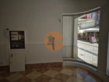 Loja para Arrendamento em Vila Real de Santo Antonio