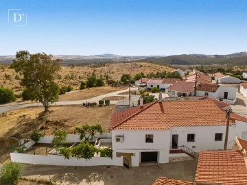 Moradia T2 para Venda em Santana de Cambas