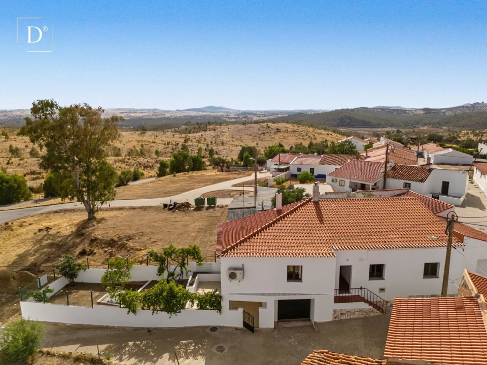 Moradia T2 para Venda em Santana de Cambas Foto 6