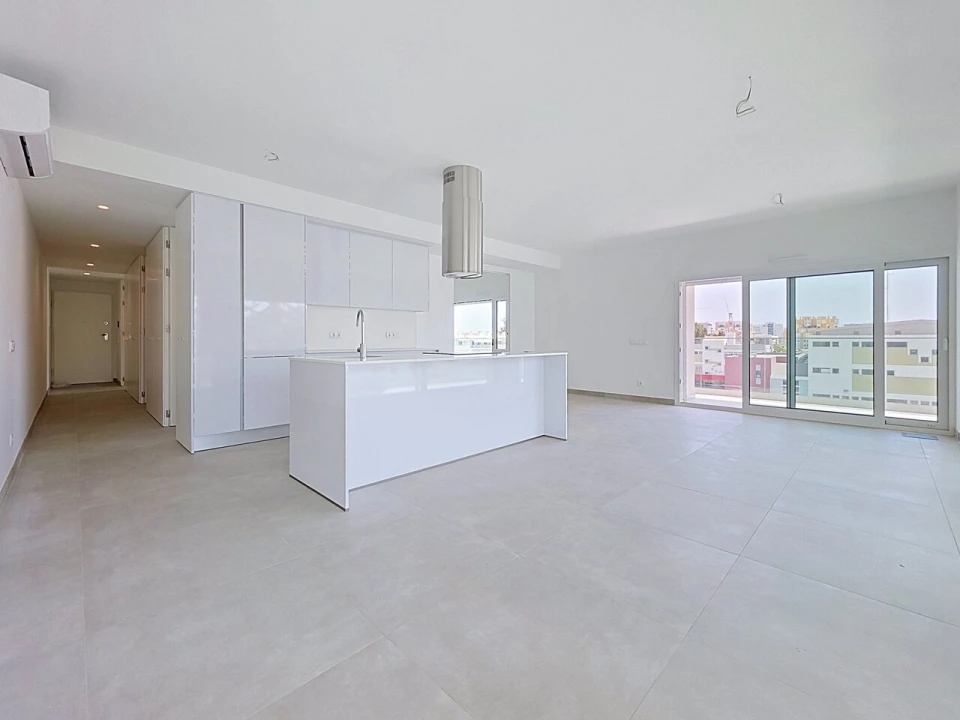 Apartamento T3 para Venda em Portimão Foto 1