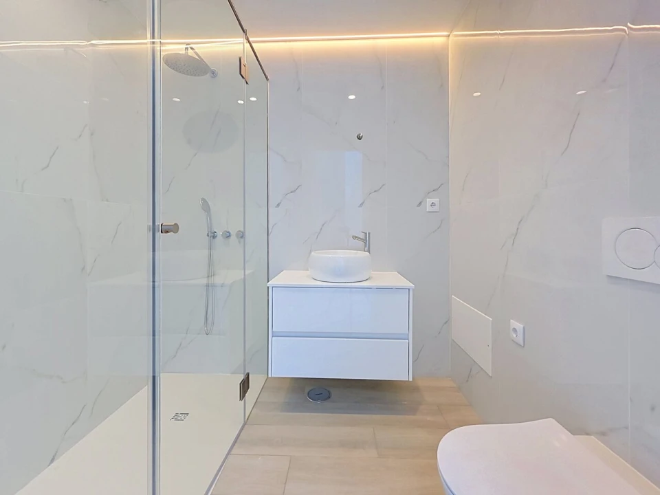 Apartamento T3 para Venda em Portimão Foto 6