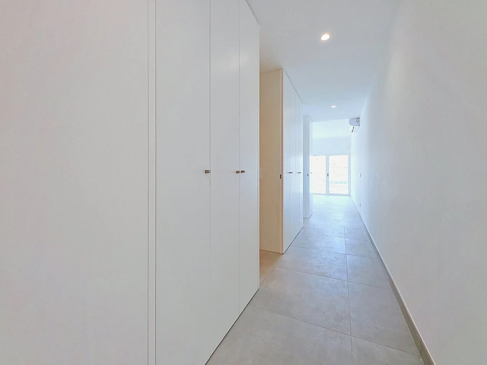 Apartamento T3 para Venda em Portimão Foto 8