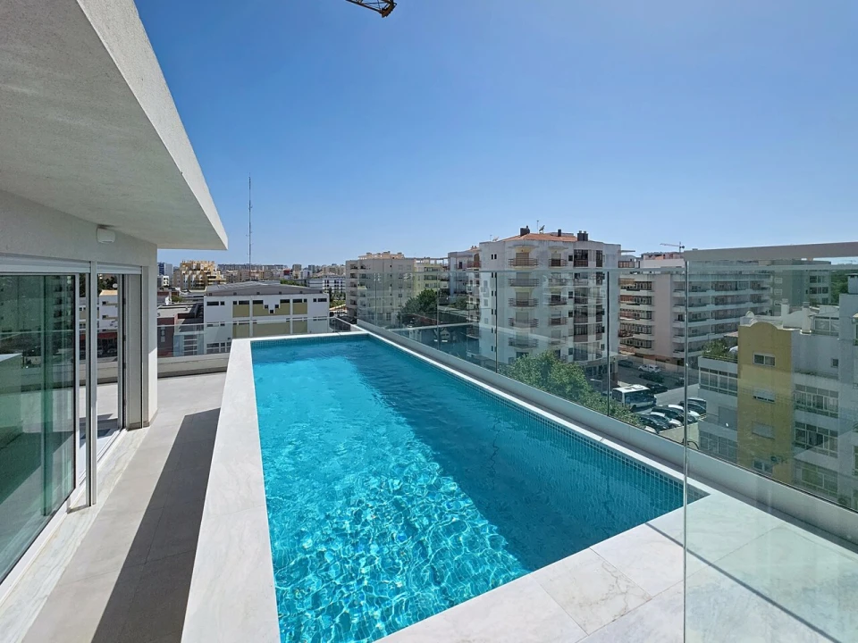 Apartamento T3 para Venda em Portimão Foto 11