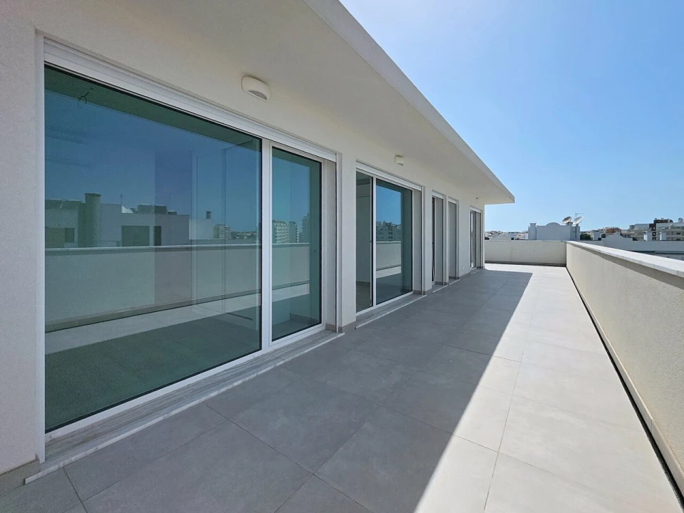Apartamento T3 para Venda em Portimão Foto 30