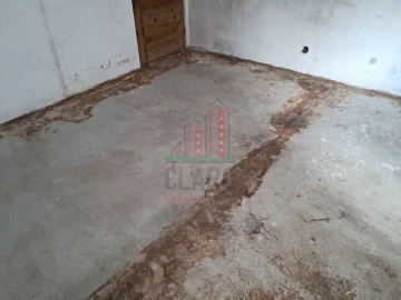 Moradia T4 para Venda em Lousã e Vilarinho