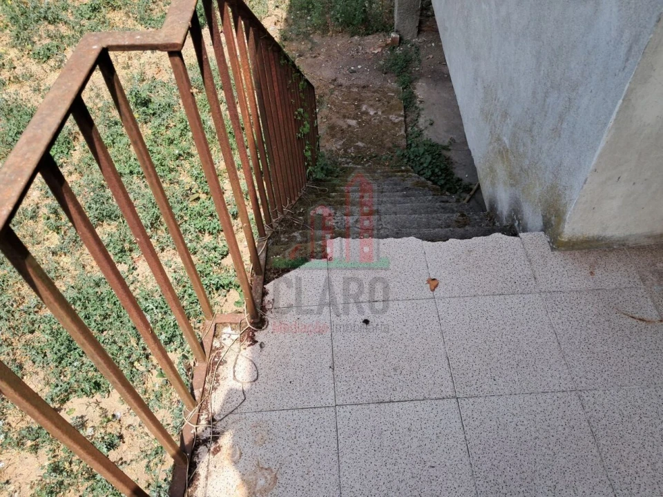 Moradia T4 para Venda em Lousã e Vilarinho Foto 10