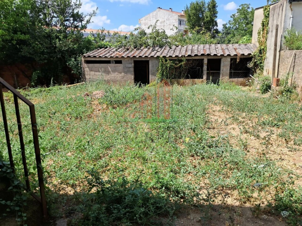 Moradia T4 para Venda em Lousã e Vilarinho Foto 2