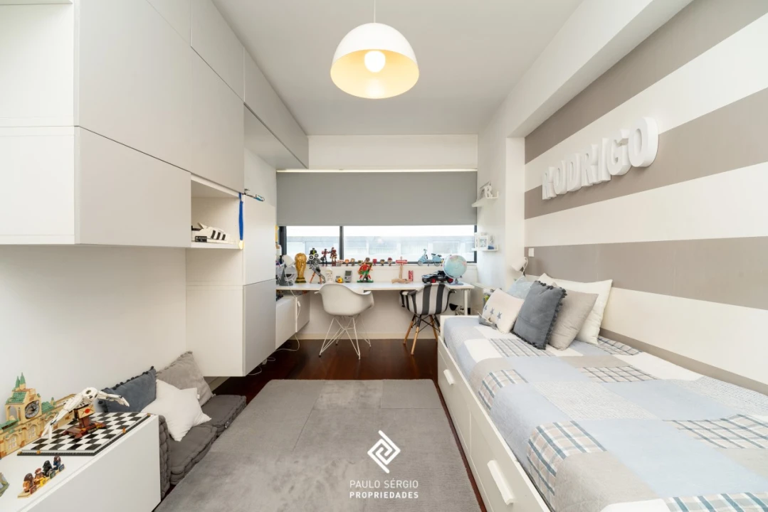 Apartamento T4 para Venda em Mafamude e Vilar do Paraíso Foto 14