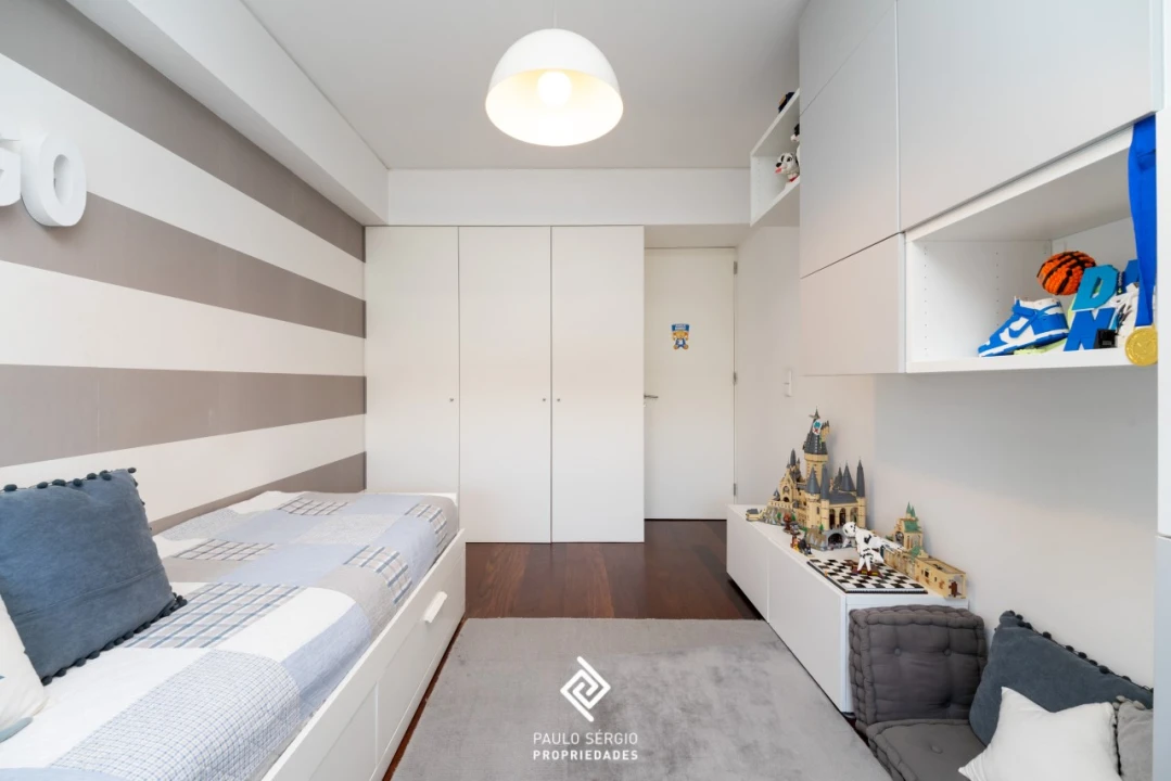 Apartamento T4 para Venda em Mafamude e Vilar do Paraíso Foto 15