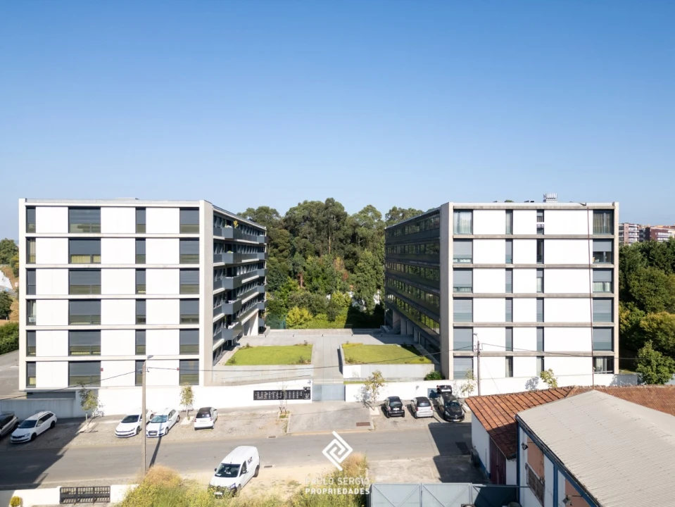 Apartamento T4 para Venda em Mafamude e Vilar do Paraíso Foto 21