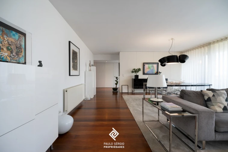 Apartamento T4 para Venda em Mafamude e Vilar do Paraíso Foto 4