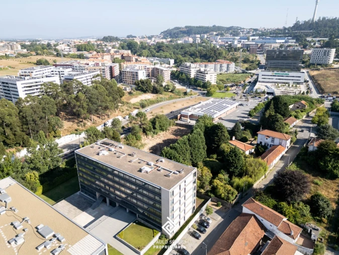 Apartamento T4 para Venda em Mafamude e Vilar do Paraíso Foto 19
