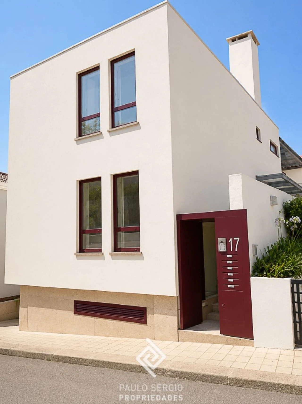 Apartamento T2 para Arrendamento em Aldoar, Foz do Douro e Nevogilde Foto 2
