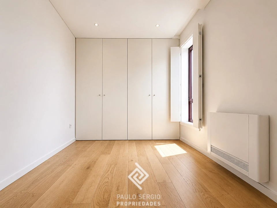 Apartamento T2 para Arrendamento em Aldoar, Foz do Douro e Nevogilde Foto 11