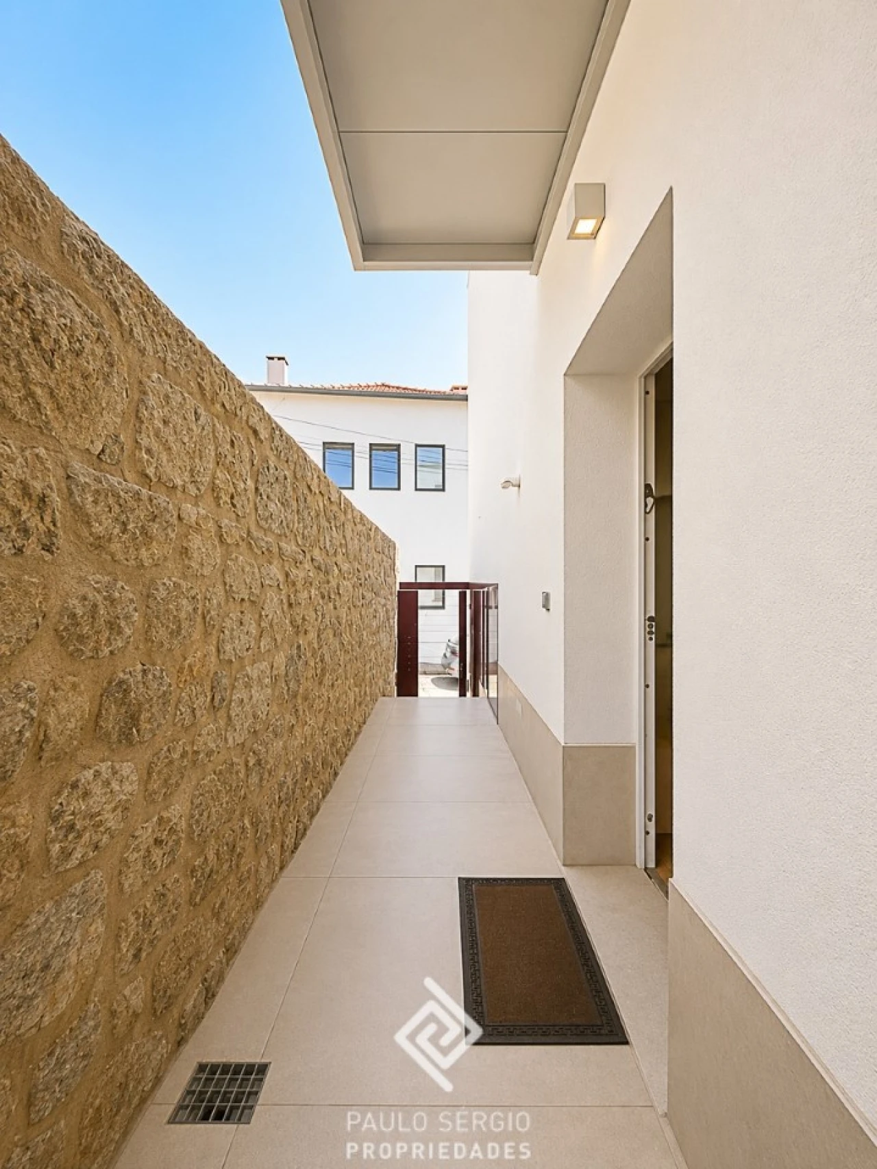 Apartamento T2 para Arrendamento em Aldoar, Foz do Douro e Nevogilde Foto 15