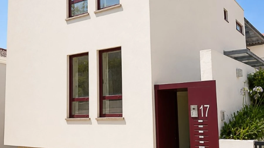 Apartamento T2 para Arrendamento em Aldoar, Foz do Douro e Nevogilde