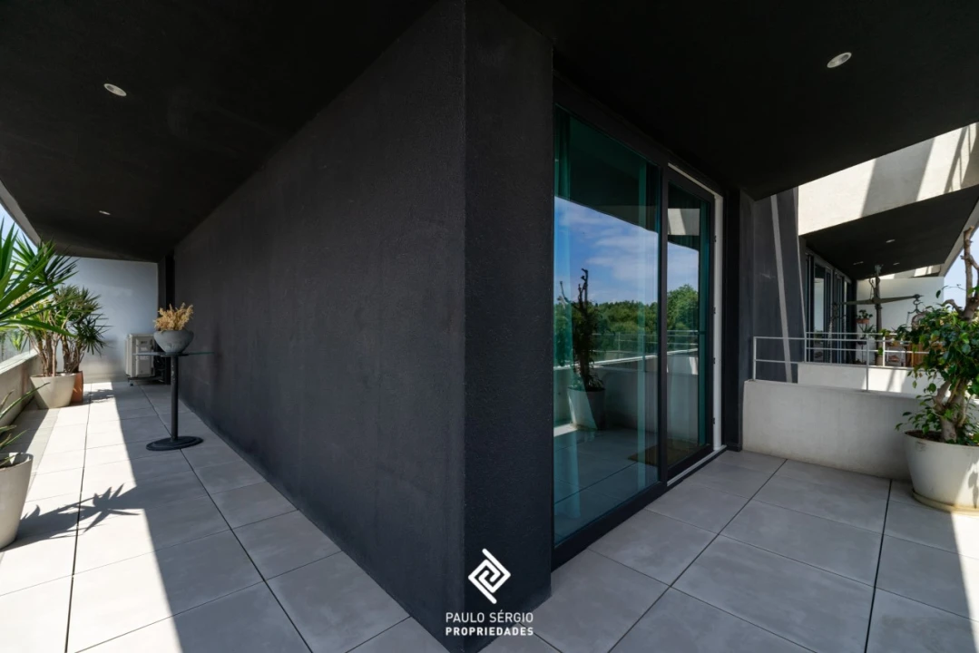 Apartamento T2 para Venda em Arcozelo Foto 20