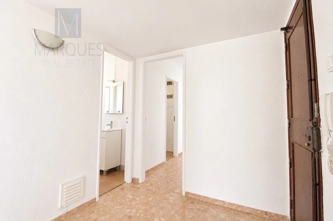 Apartamento T3 para Venda em Almada, Cova da Piedade, Pragal e Cacilhas Foto 8