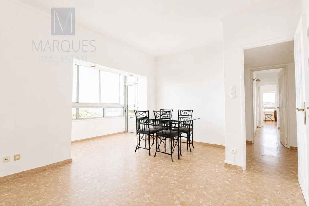 Apartamento T3 para Venda em Almada, Cova da Piedade, Pragal e Cacilhas Foto 10