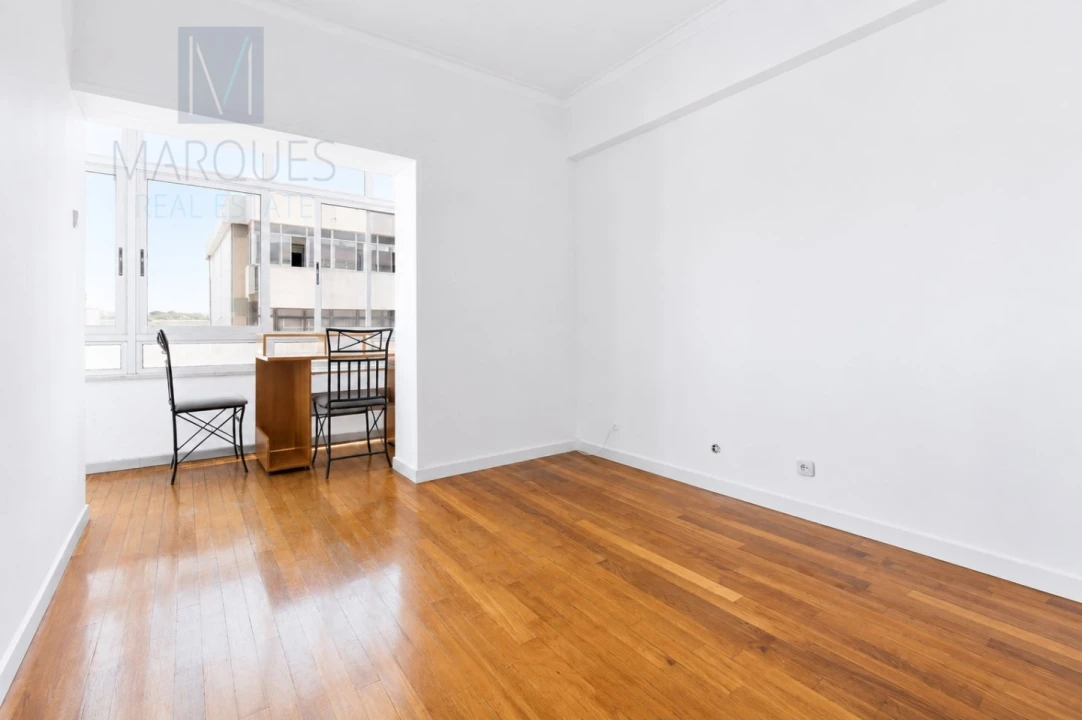 Apartamento T3 para Venda em Almada, Cova da Piedade, Pragal e Cacilhas Foto 18