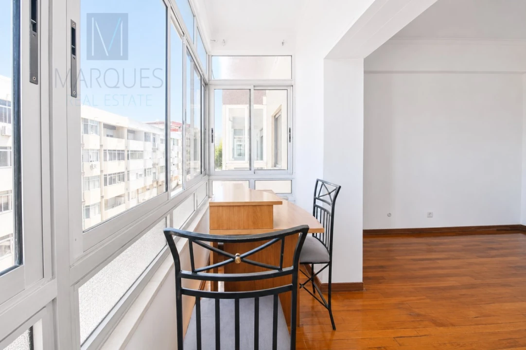 Apartamento T3 para Venda em Almada, Cova da Piedade, Pragal e Cacilhas Foto 19