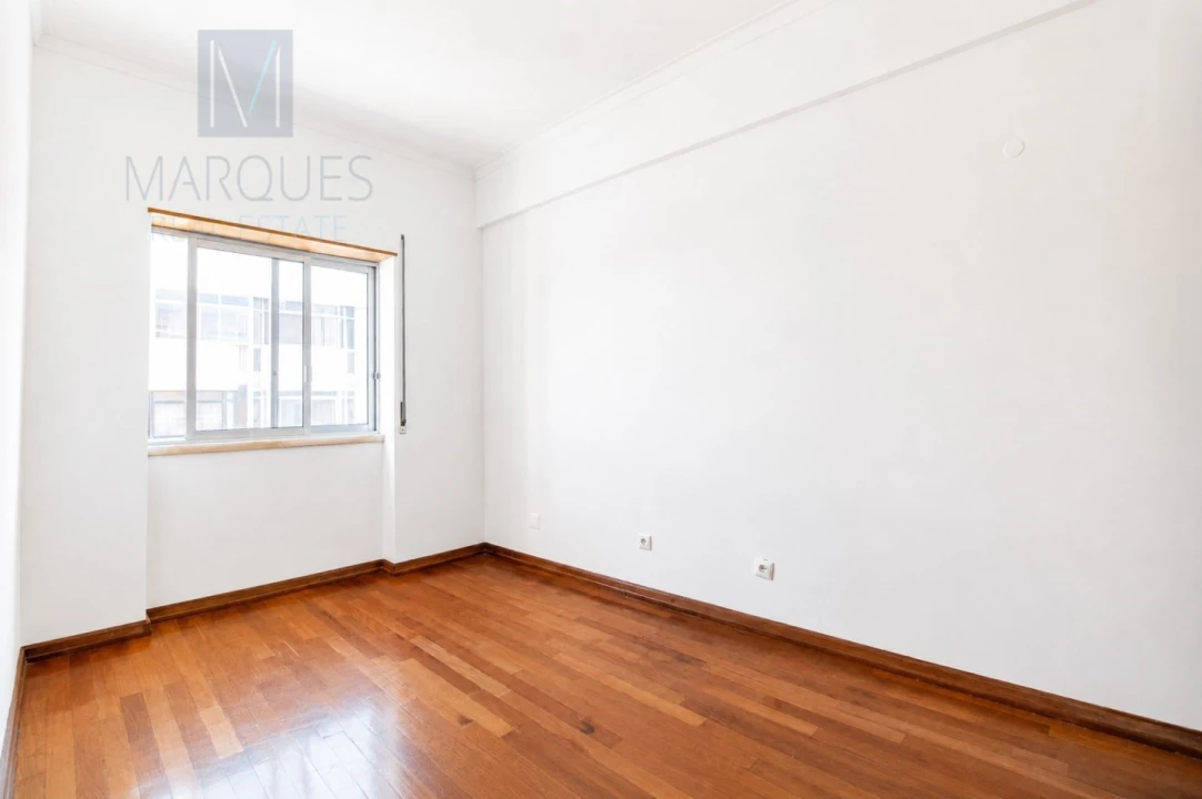 Apartamento T3 para Venda em Almada, Cova da Piedade, Pragal e Cacilhas Foto 27