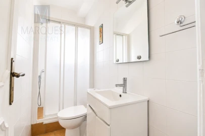 Apartamento T3 para Venda em Almada, Cova da Piedade, Pragal e Cacilhas