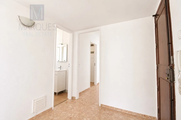 Apartamento T3 para Venda em Almada, Cova da Piedade, Pragal e Cacilhas Foto 8