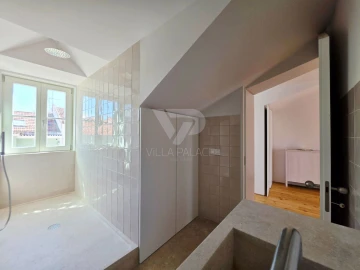 Apartamento T3 para Arrendamento em Campo de Ourique