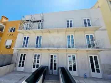Apartamento T3 para Arrendamento em Campo de Ourique
