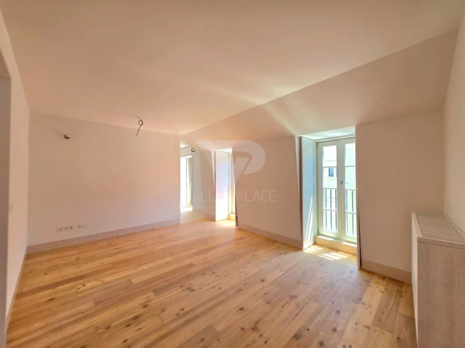 Apartamento T3 para Arrendamento em Campo de Ourique Foto 4
