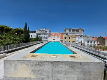 Apartamento T1 para Arrendamento em Campo de Ourique