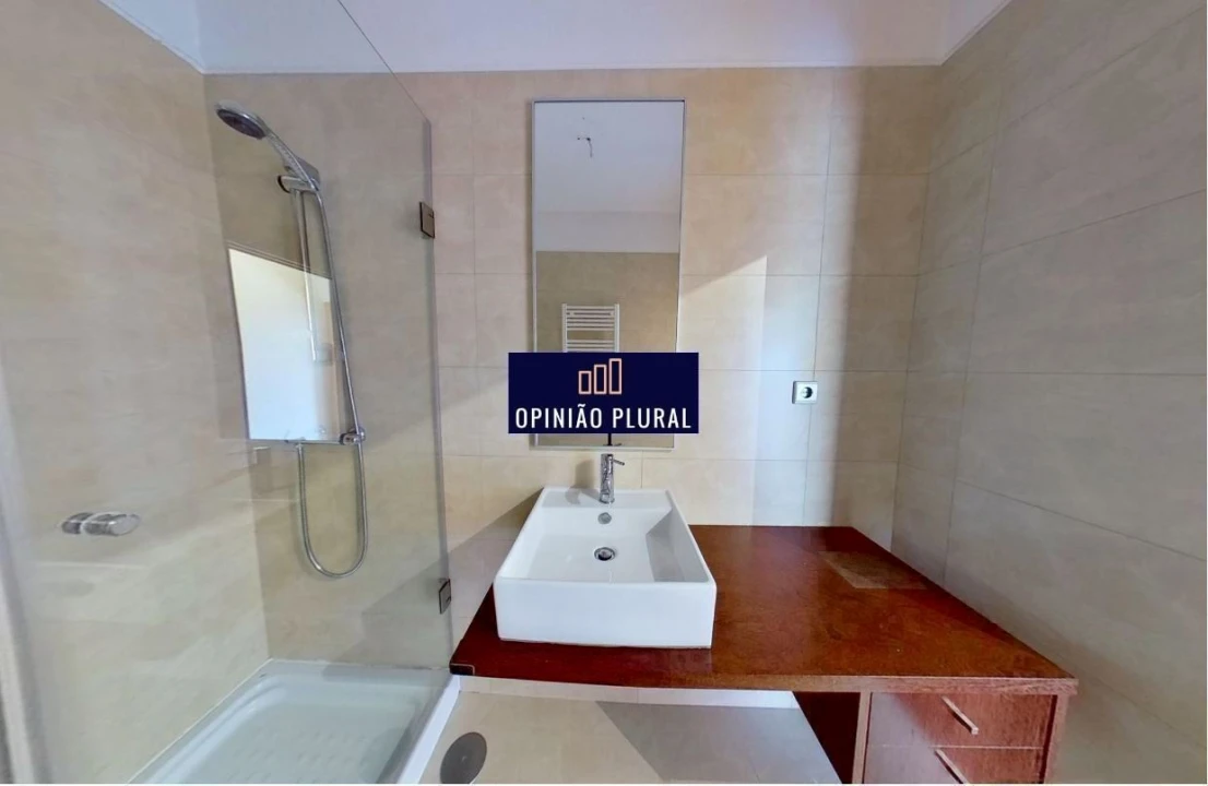 Apartamento T2 para Venda em São Felix da Marinha Foto 16