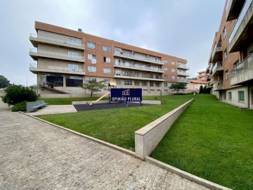 Apartamento T2 para Venda em São Felix da Marinha