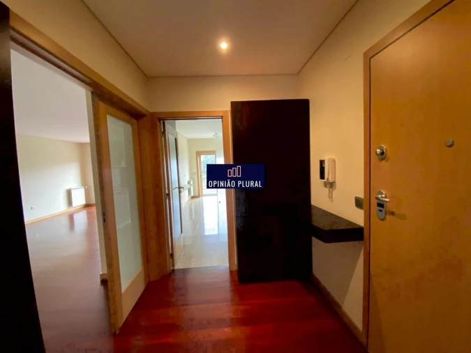 Apartamento T2 para Venda em São Felix da Marinha Foto 5