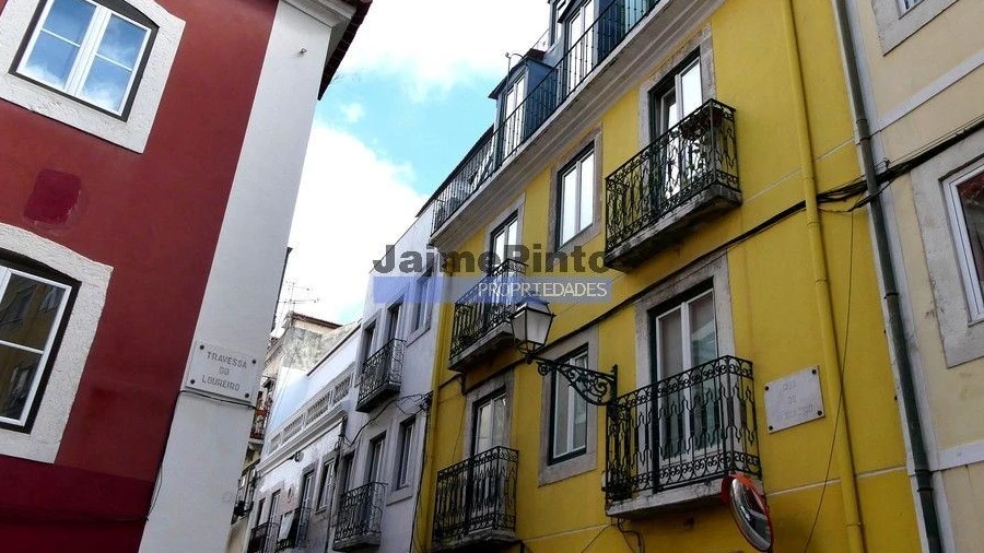 Prédio para Venda em Santo António