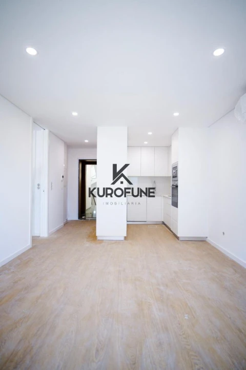 Apartamento T1 para Venda em Gulpilhares e Valadares