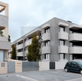 Apartamento T1 para Venda em Gulpilhares e Valadares