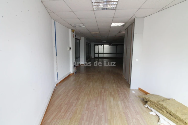 Escritório para Venda em Leiria, Pousos, Barreira e Cortes Foto 6