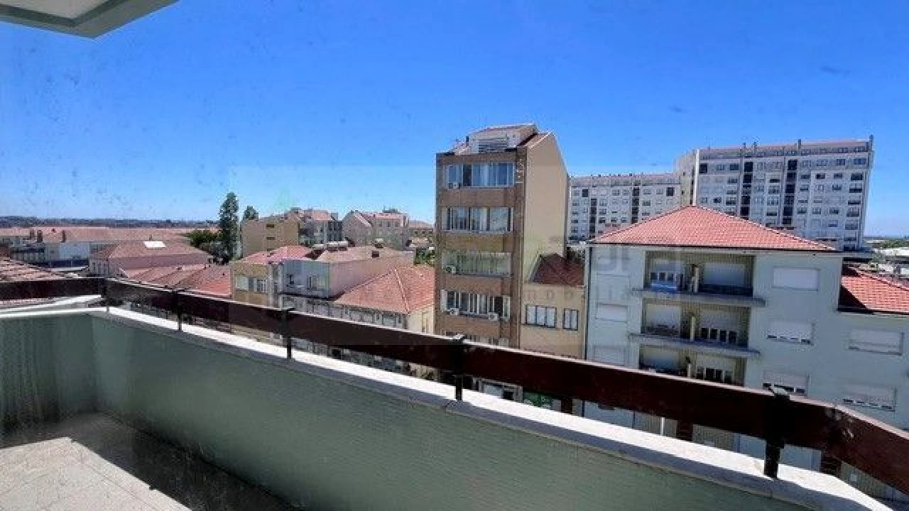 Apartamento T4 para Venda em Cedofeita, Santo Ildefonso, Sé, Miragaia, São Nicolau e Vitória Foto 21