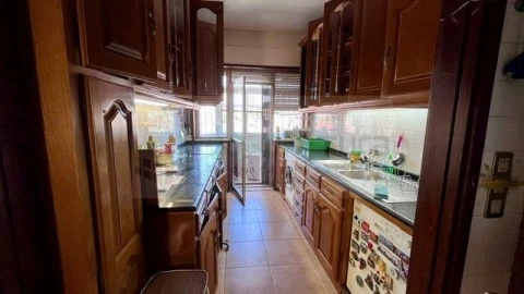 Apartamento T4 para Venda em Cedofeita, Santo Ildefonso, Sé, Miragaia, São Nicolau e Vitória