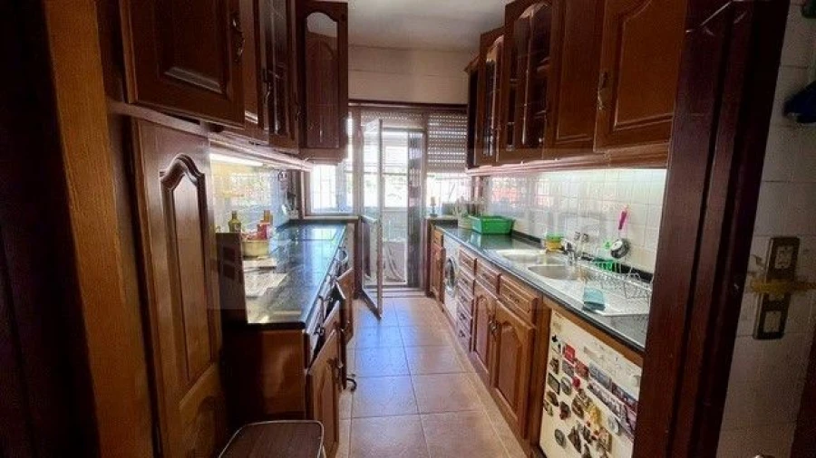 Apartamento T4 para Venda em Cedofeita, Santo Ildefonso, Sé, Miragaia, São Nicolau e Vitória Foto 12
