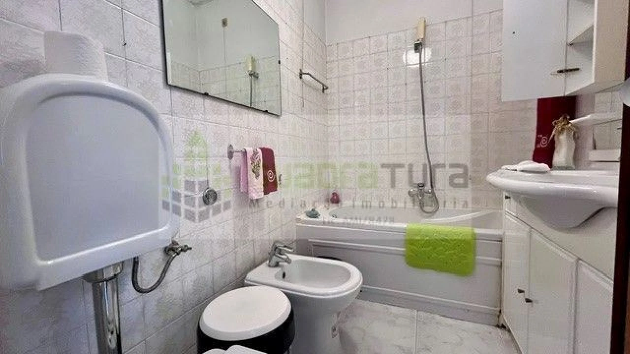 Apartamento T3 para Venda em Cedofeita, Santo Ildefonso, Sé, Miragaia, São Nicolau e Vitória Foto 17