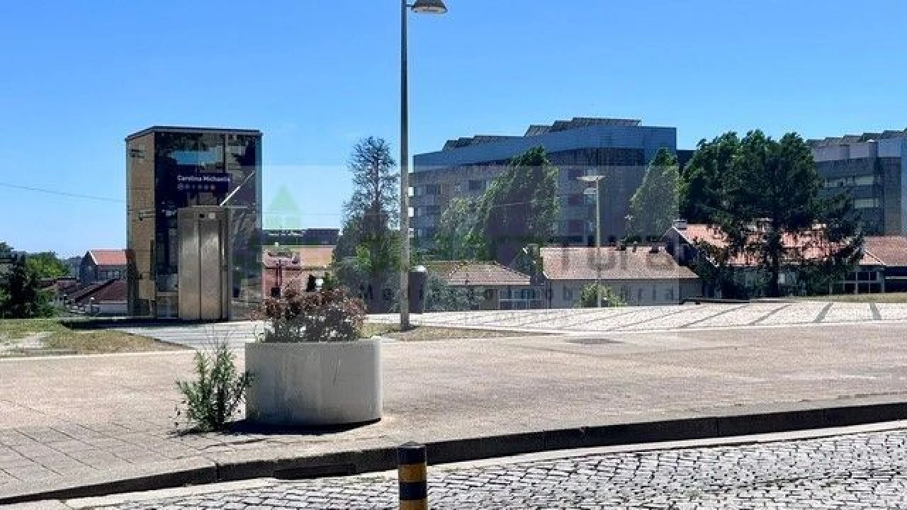 Apartamento T3 para Venda em Cedofeita, Santo Ildefonso, Sé, Miragaia, São Nicolau e Vitória Foto 22