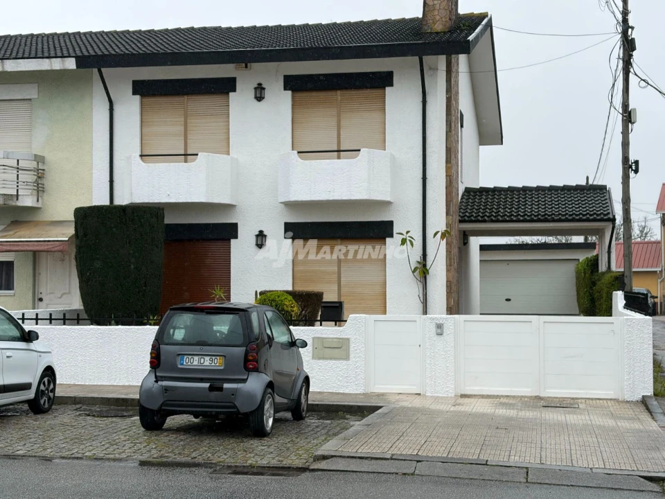 Moradia T4 para Arrendamento em Custóias, Leça do Balio e Guifões Foto 1