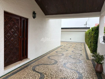 Moradia T4 para Arrendamento em Custóias, Leça do Balio e Guifões