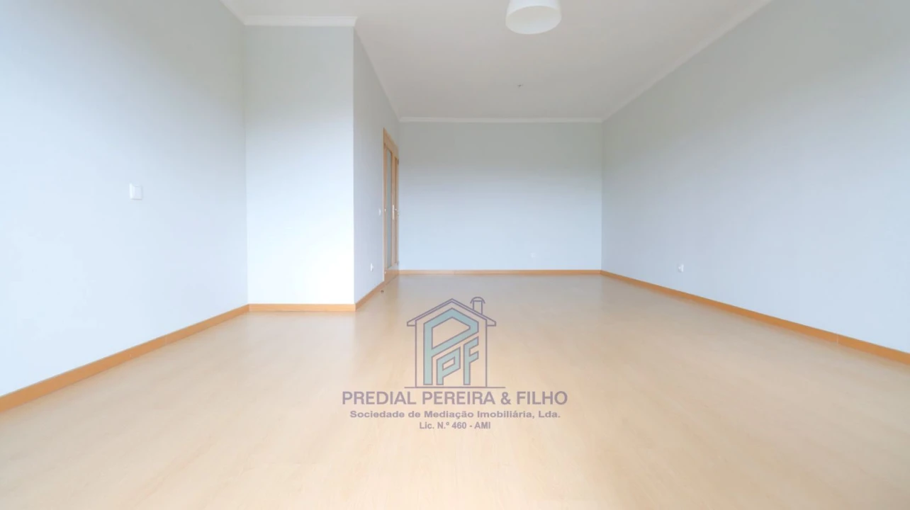 Apartamento T2 para Venda em Baguim do Monte (Rio Tinto) Foto 5